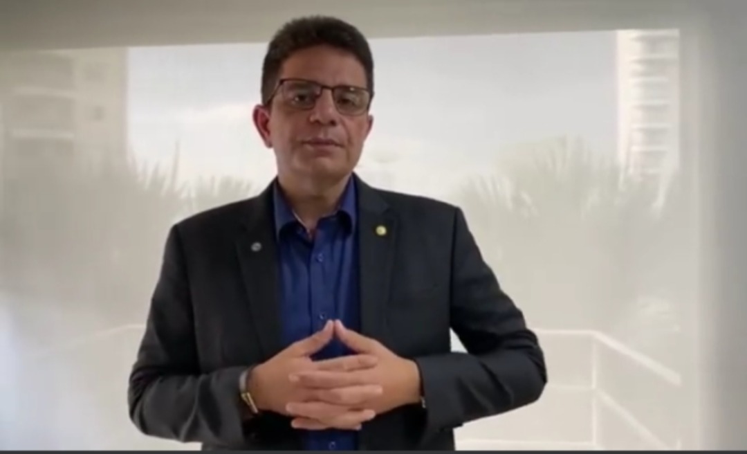 Gladson anuncia pagamento do funcionalismo; dinheiro estará na conta na sexta-feira